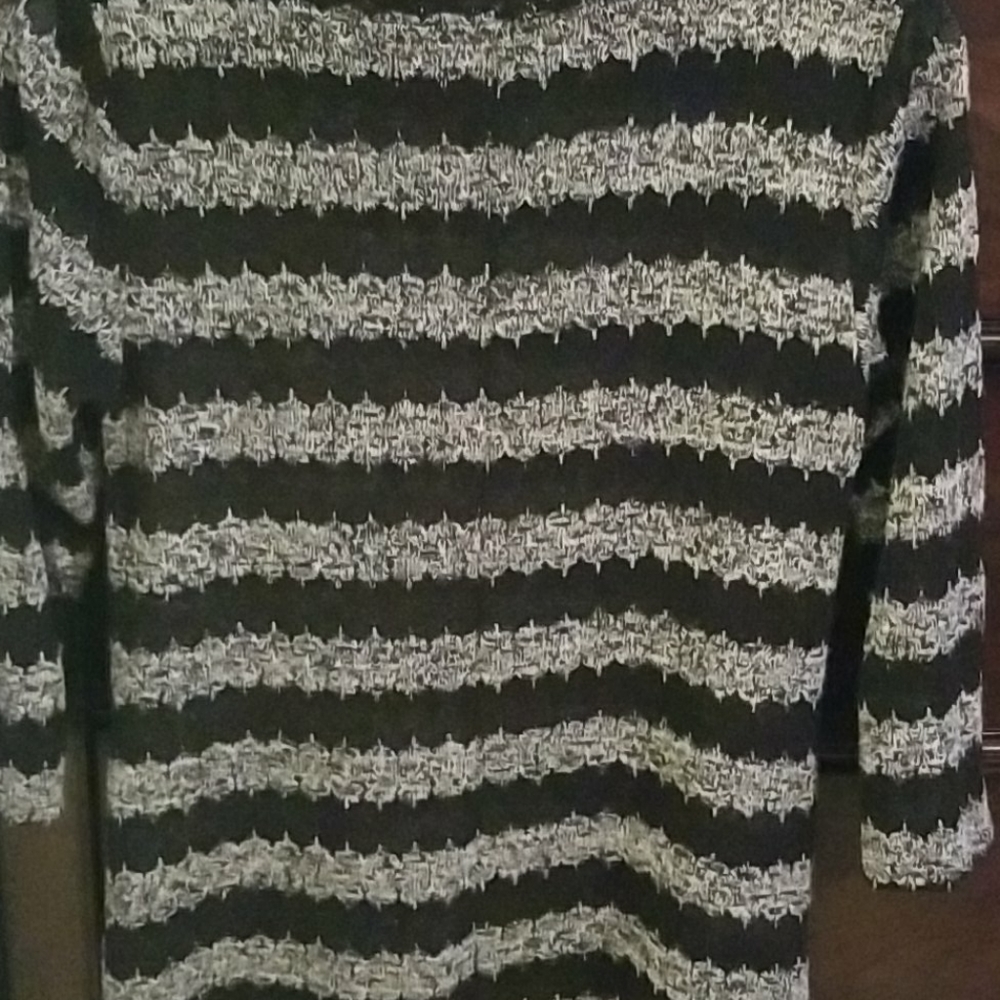 knitted top - Picture 4 of 4